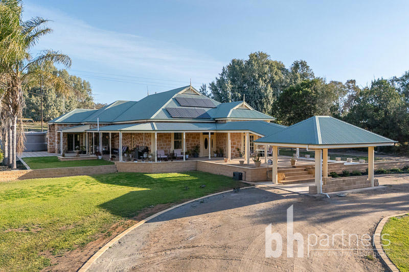 1352 East Front Road, Younghusband SA, Younghusband - Image 1