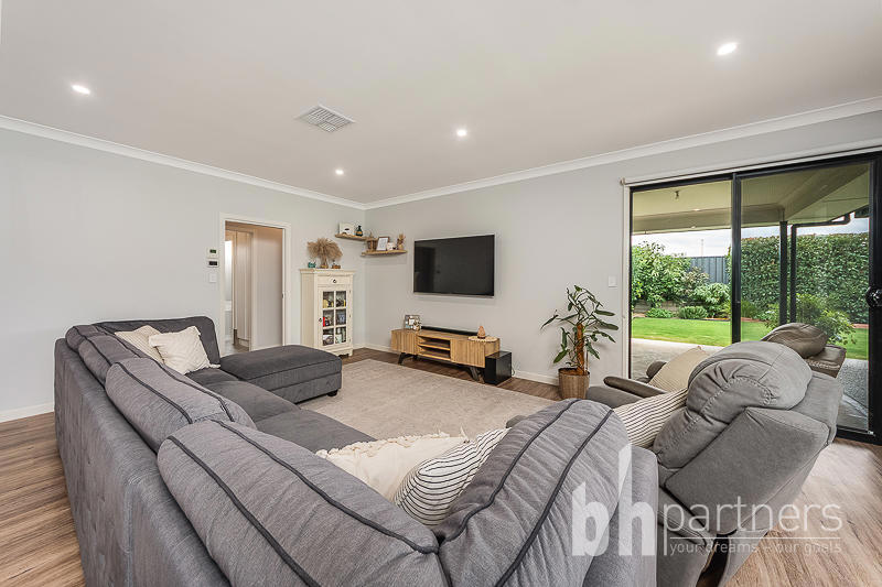 70 Dollard Avenue, Mannum SA, Mannum - Thumbnail 7
