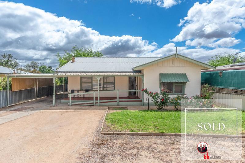 7 Laffer Street, Loxton SA, Loxton - Image 1