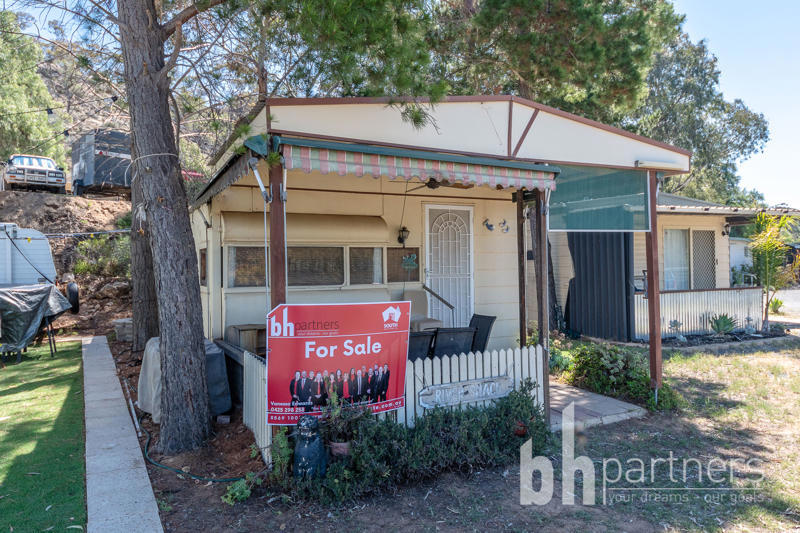 Site 214 Grulunga Caravan Park, Younghusband SA, Younghusband - Image 1