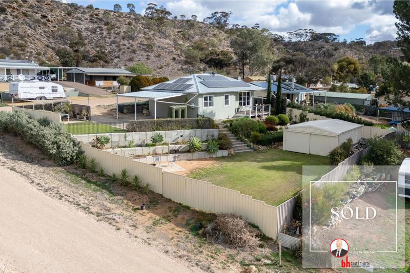 28 Tom Groggin Drive, Younghusband SA, Younghusband - Image 1
