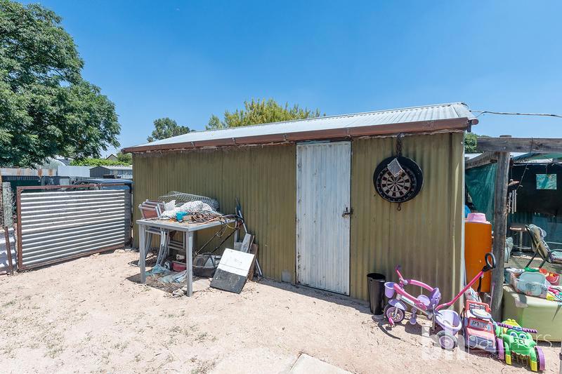 37 Railway Terrace, Renmark SA, Renmark - Thumbnail 4