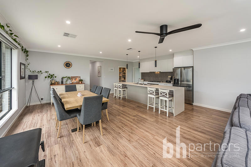 70 Dollard Avenue, Mannum SA, Mannum - Thumbnail 5