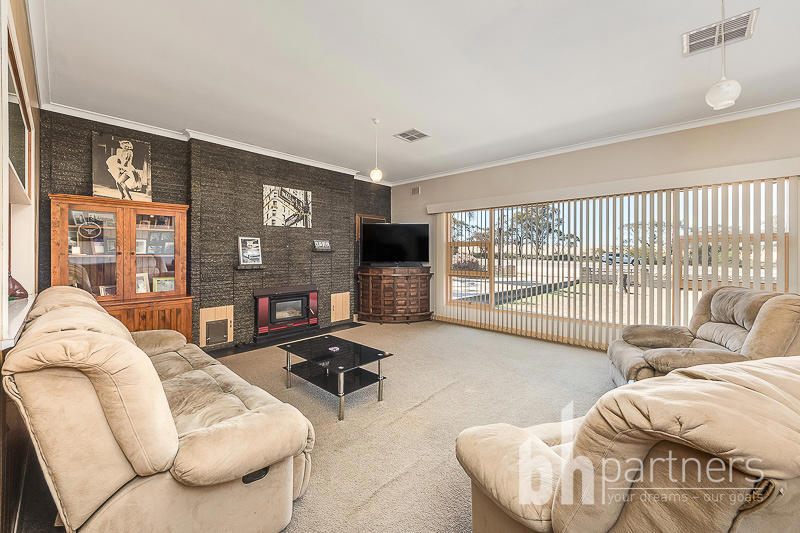 114 Adelaide Road, Mannum SA, Mannum - Thumbnail 4