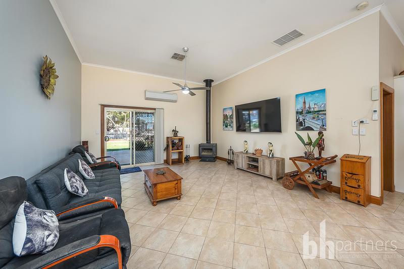 418 Old Sturt Highway, Glossop SA, Glossop - Thumbnail 7