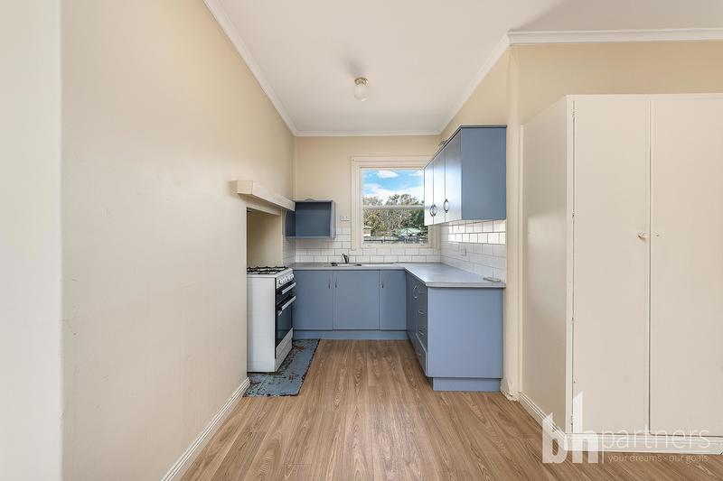13 Hopkins Street, Renmark SA, Renmark - Thumbnail 6