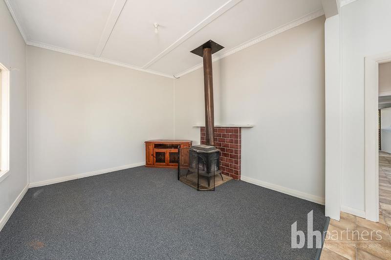 297 Tarcoola Street, Renmark West SA, Renmark West - Thumbnail 6