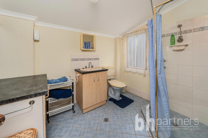 Site 214 Grulunga Caravan Park, Younghusband SA, Younghusband - Thumbnail 7