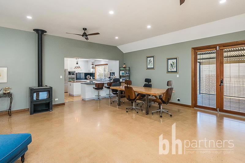 15 Walker Avenue, Mannum SA, Mannum - Thumbnail 6