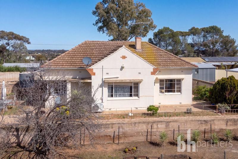 17 Shearer Street, Mannum - Image 1