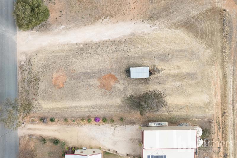 13 McIntosh Avenue, Pinnaroo SA, Pinnaroo - Thumbnail 3