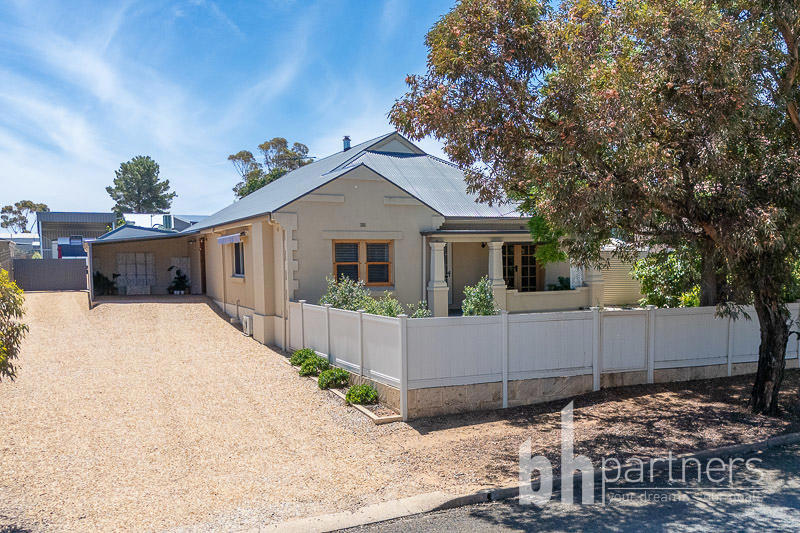 15 Walker Avenue, Mannum SA, Mannum - Thumbnail 4