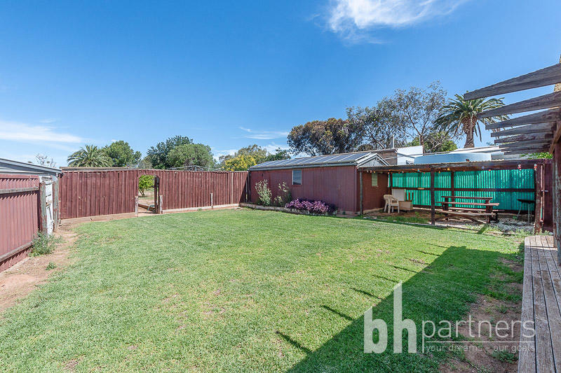 34 Berryman Avenue, Mannum SA, Mannum - Thumbnail 3