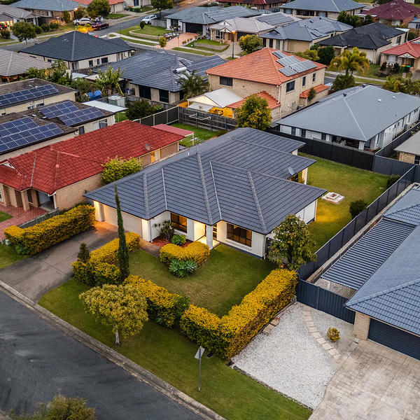 39 Bounty Street, Springfield Lakes