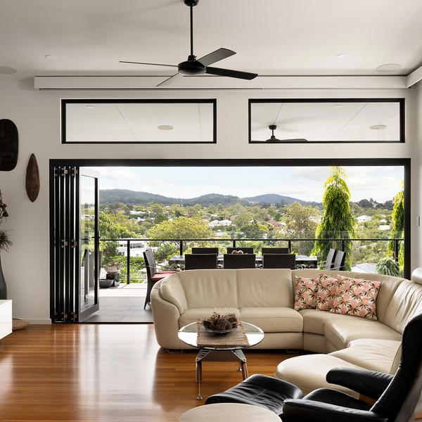 228 Swann Road, Taringa