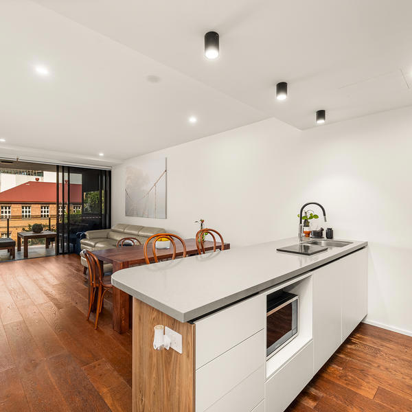 10202/405 Montague Road, West End