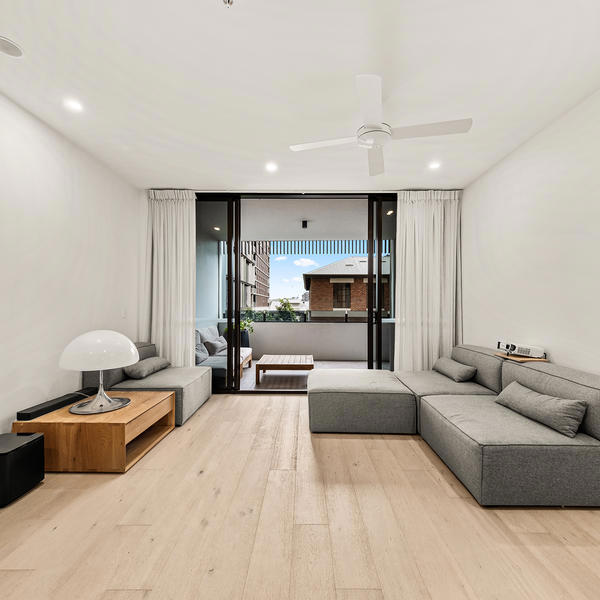10301/19 Wilson Street, West End