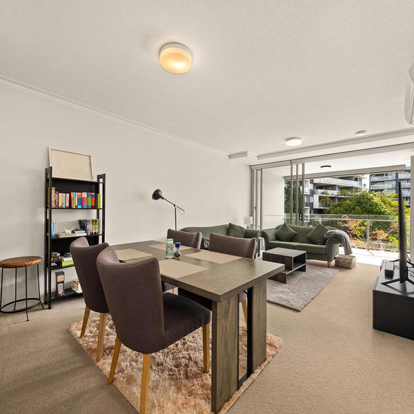 10111/321 Montague Road, West End