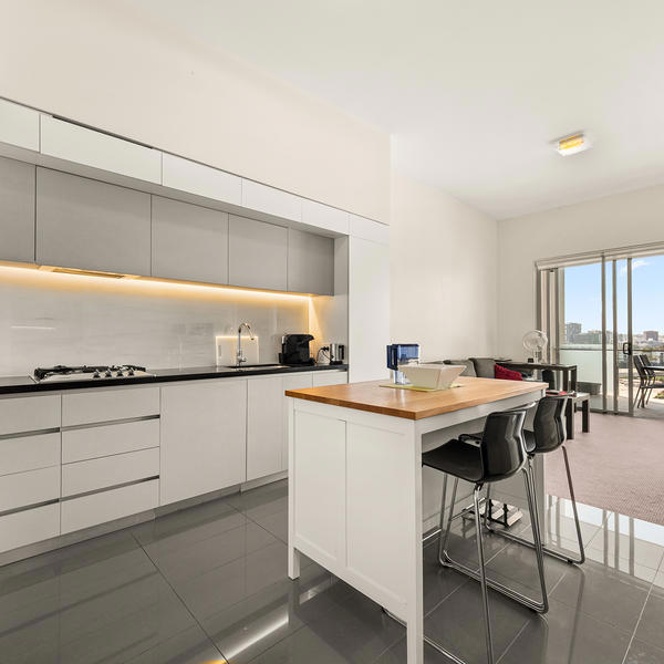 21106/60 Rogers Street, West End
