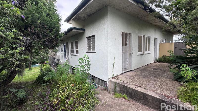 4/50 Windsor Road, Red Hill