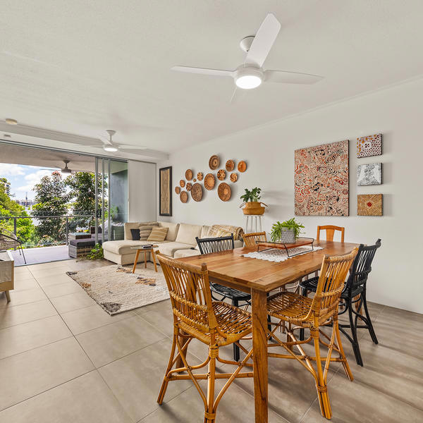 20302/15 Beesley Street, West End
