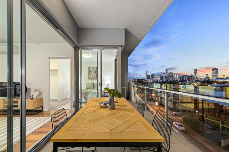 10502/321 Montague Road, West End