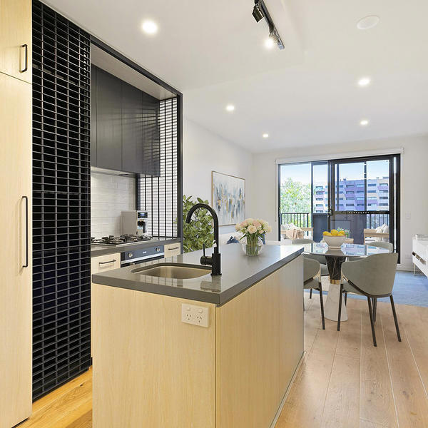 306/10 Buchanan Street, West End