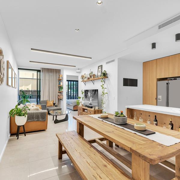 304/31 Wyandra Street, Teneriffe