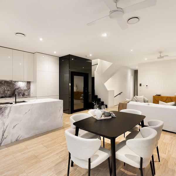 14/1 Bonvale Lane, St Lucia