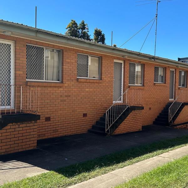 4/14 Thomas Street, Chermside