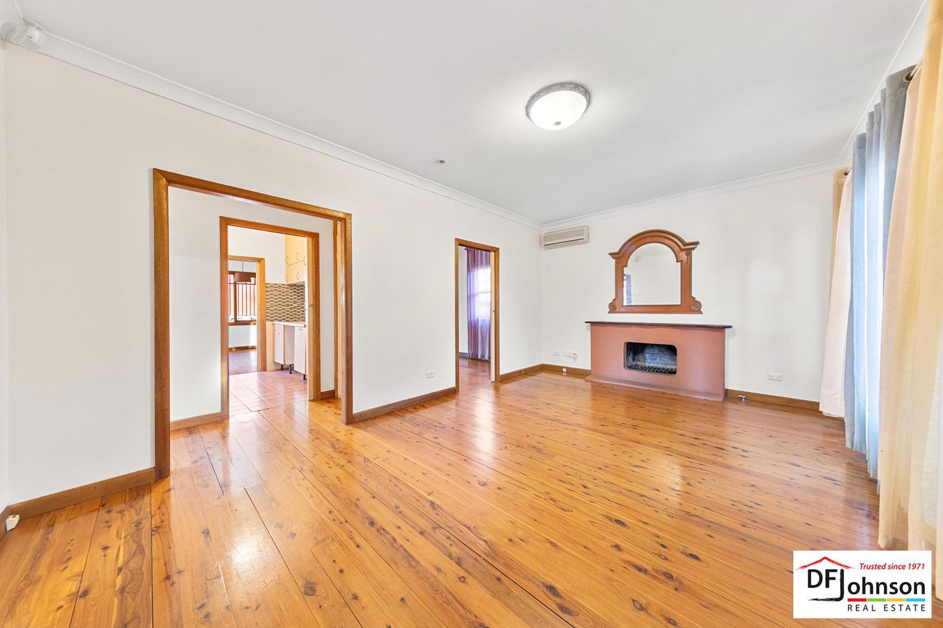 23 Donald Street, Carlingford, Carlingford - Thumbnail 2
