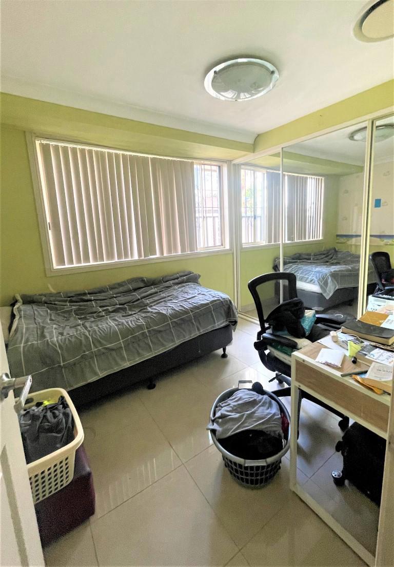 127 McCredie Road, Guildford West, Guildford West - Thumbnail 2