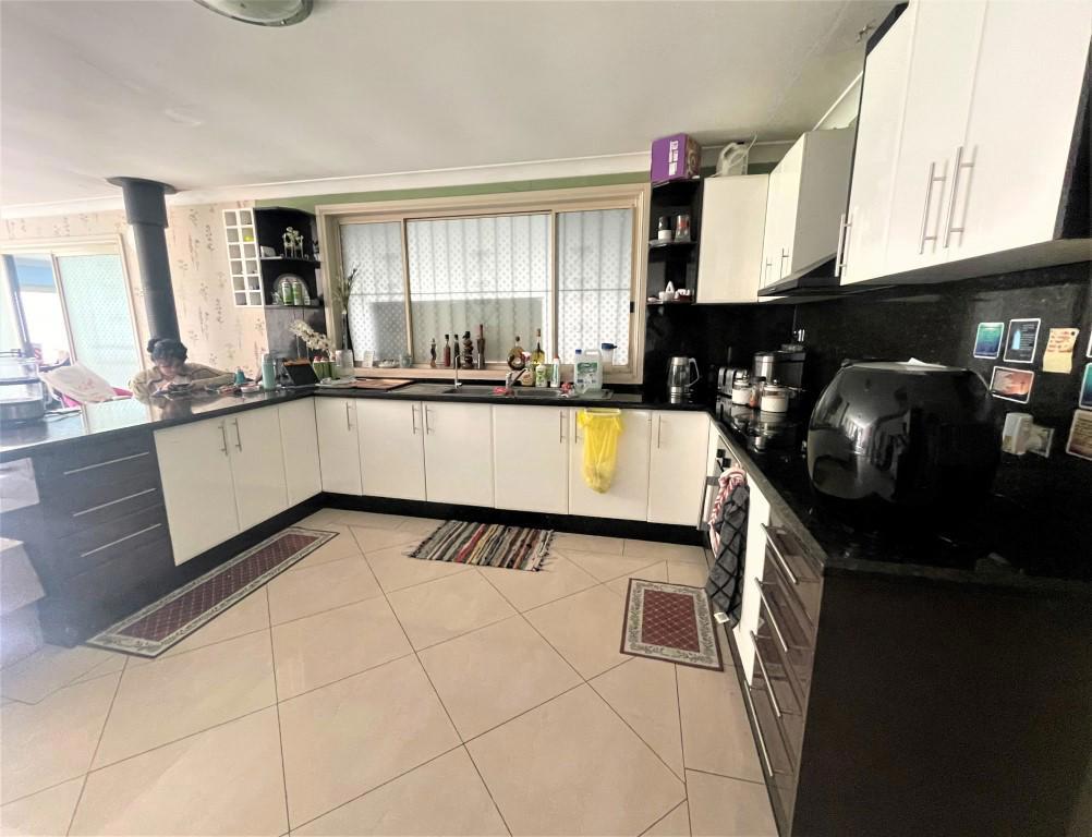 127 McCredie Road, Guildford West, Guildford West - Thumbnail 5