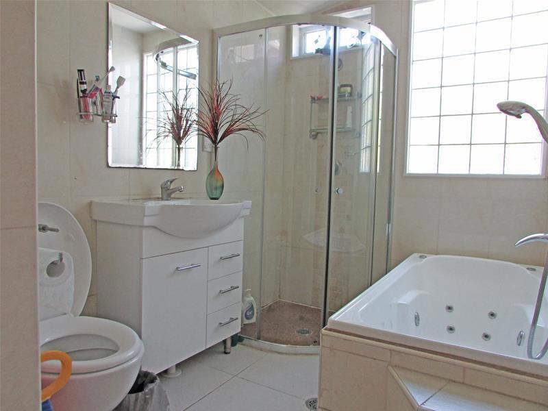 25 O'Neill Street, Granville, Granville - Thumbnail 3