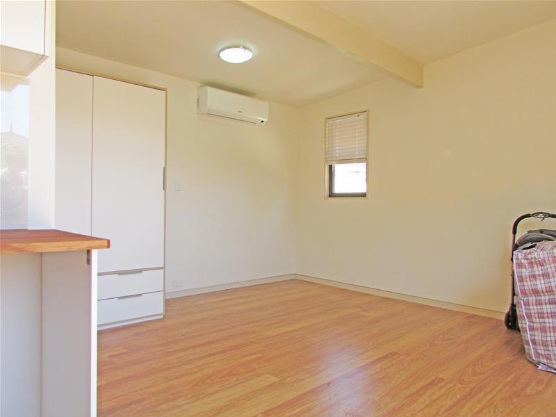 25 O'Neill Street, Granville, Granville - Thumbnail 4