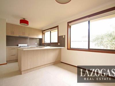 5/12 Macrina Street, Oakleigh East