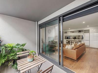 1/8 Bond Street, South Yarra