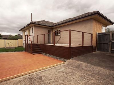 6 Currajong Street, Oakleigh East