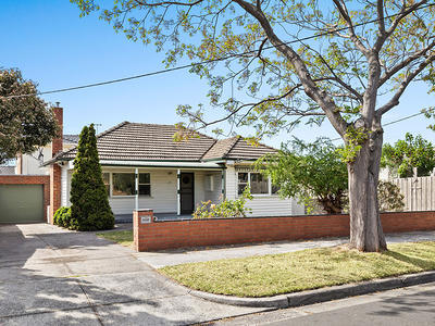 74 Prince Charles Street, Clayton