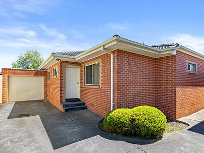 2/21 Ormond Road, Clayton