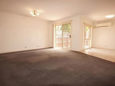 1/43 Centre Dandenong Road, Cheltenham
