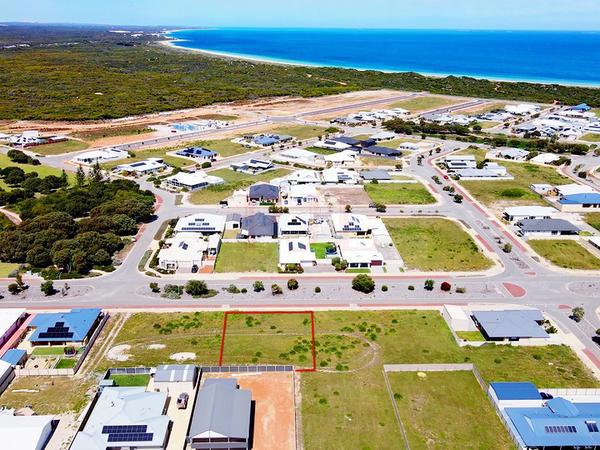 27 Middleton Boulevard, Jurien Bay