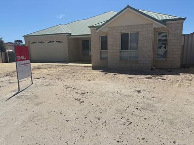 3 Mallee Close, Jurien Bay