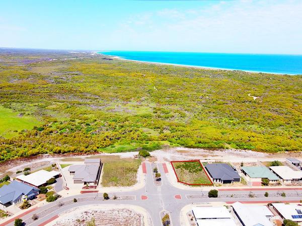 20 Moonlight Crescent, Jurien Bay