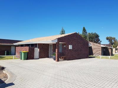 17/2 Casuarina Crescent, Jurien Bay