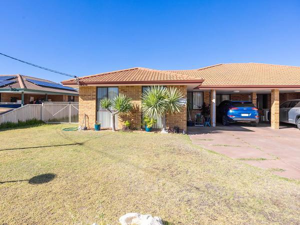 2A/2 Essex Street, Jurien Bay