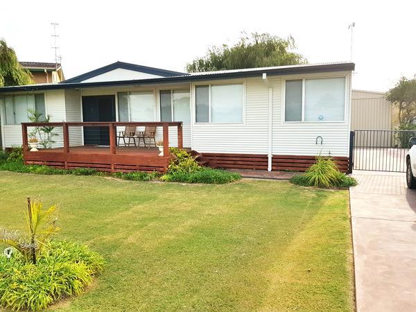 9 DALTON Street, Jurien Bay