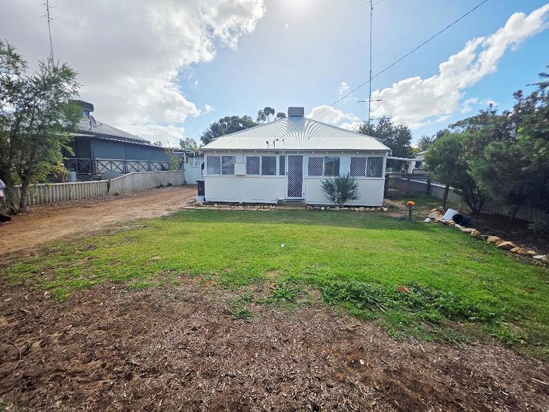 12 Dargai Street, Moora