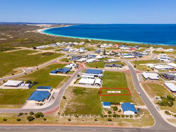 741 Worthington Street, Green Head