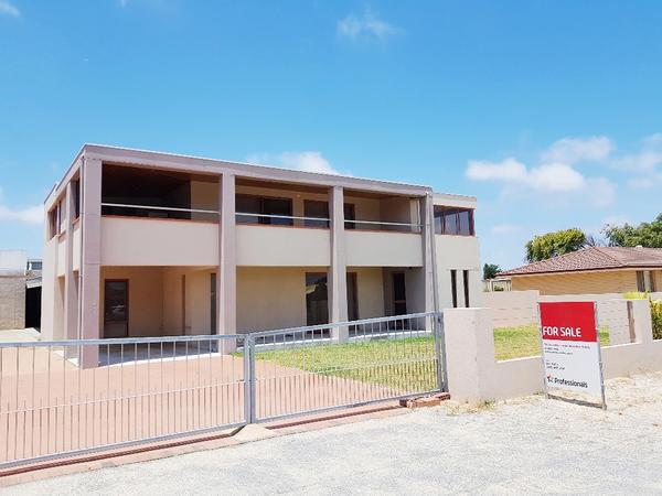 3 SEGOVIA Avenue, Cervantes